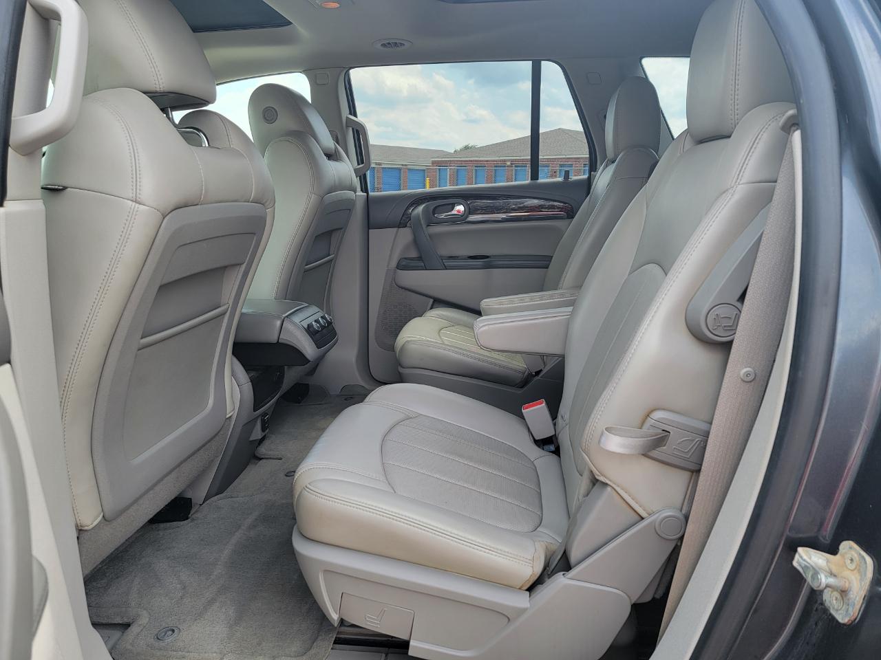 Buick Enclave FWD 4dr Leather 2014