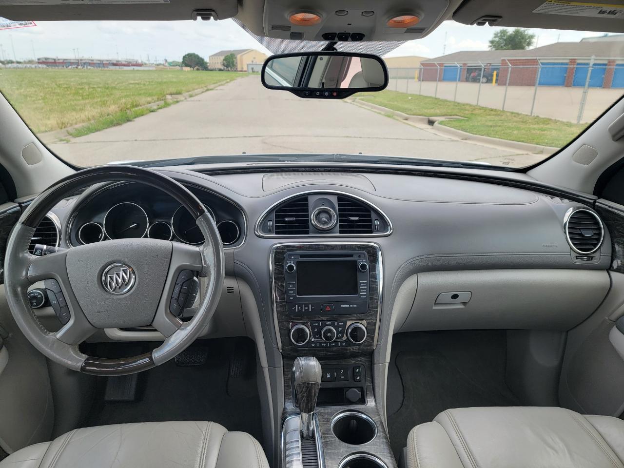 Buick Enclave FWD 4dr Leather 2014