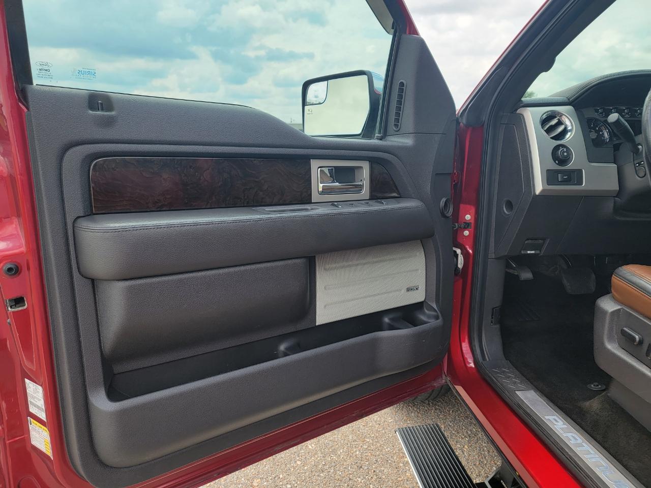Ford F-150 2WD SuperCrew 145" King Ranch 2013
