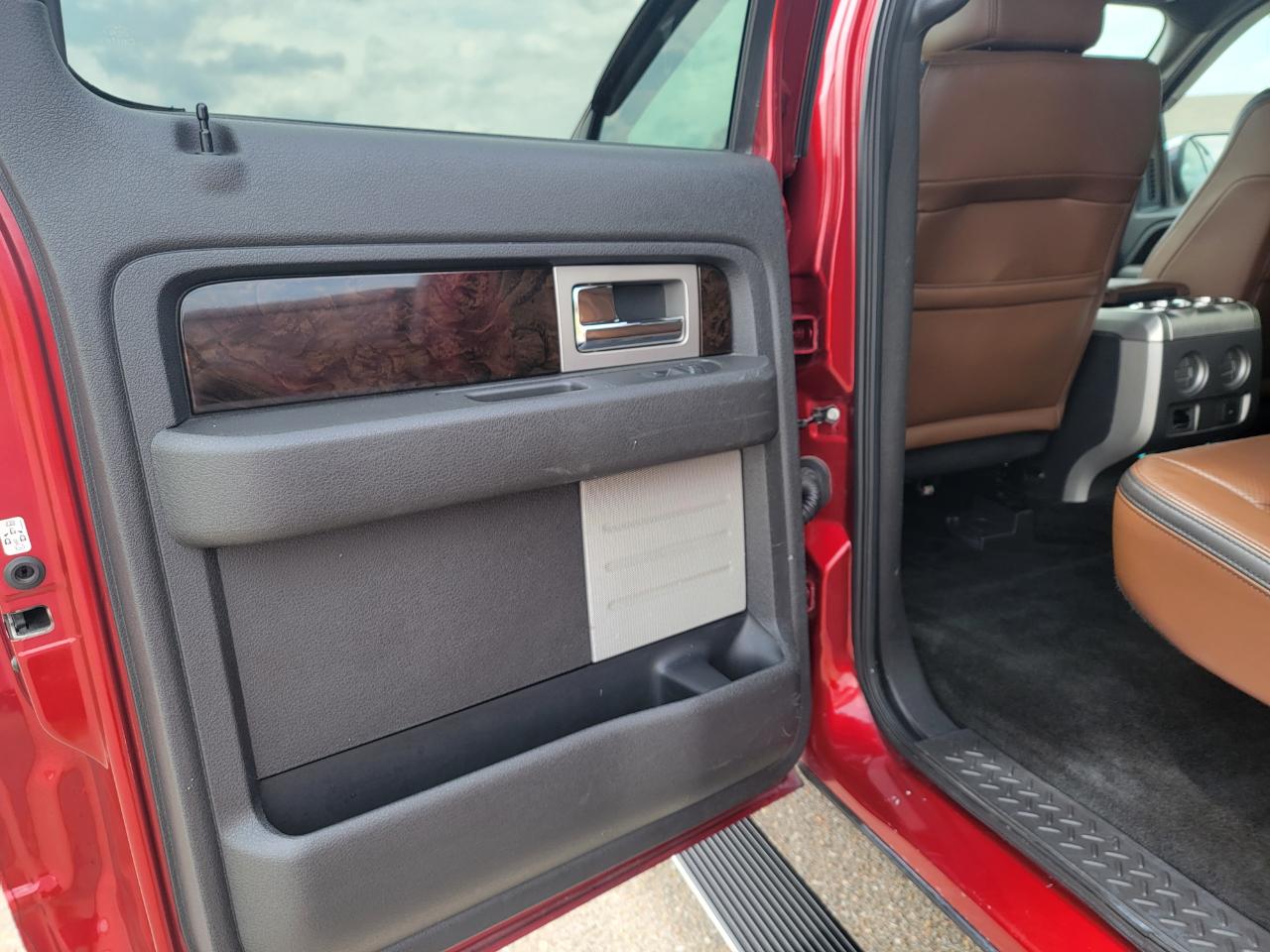 Ford F-150 2WD SuperCrew 145" King Ranch 2013