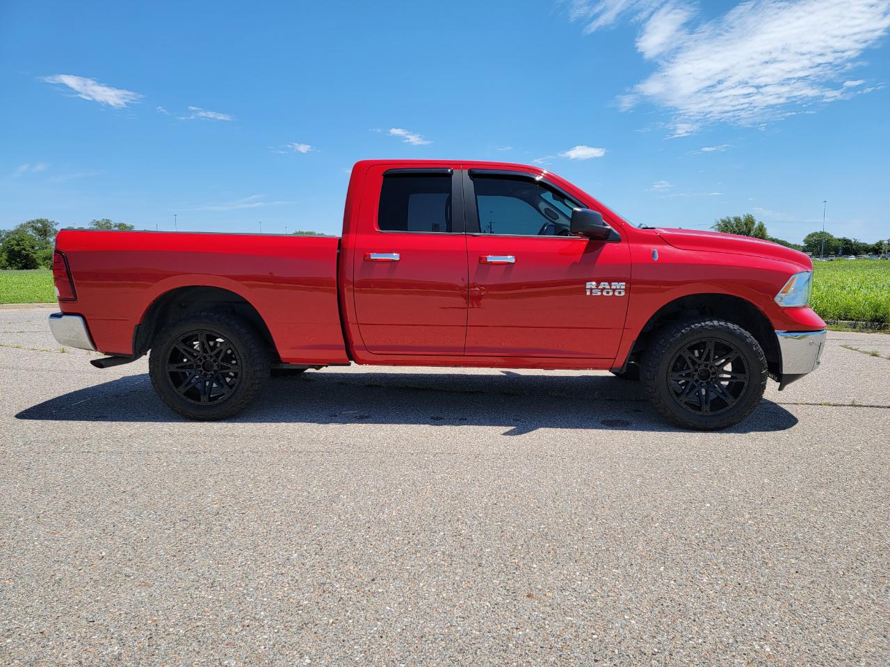 RAM 1500 4WD Quad Cab 140.5" Big Horn 2014