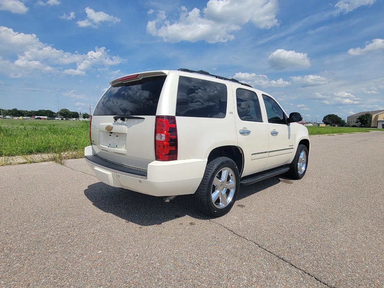 Chevrolet Tahoe 4WD 4dr 1500 LTZ 2013