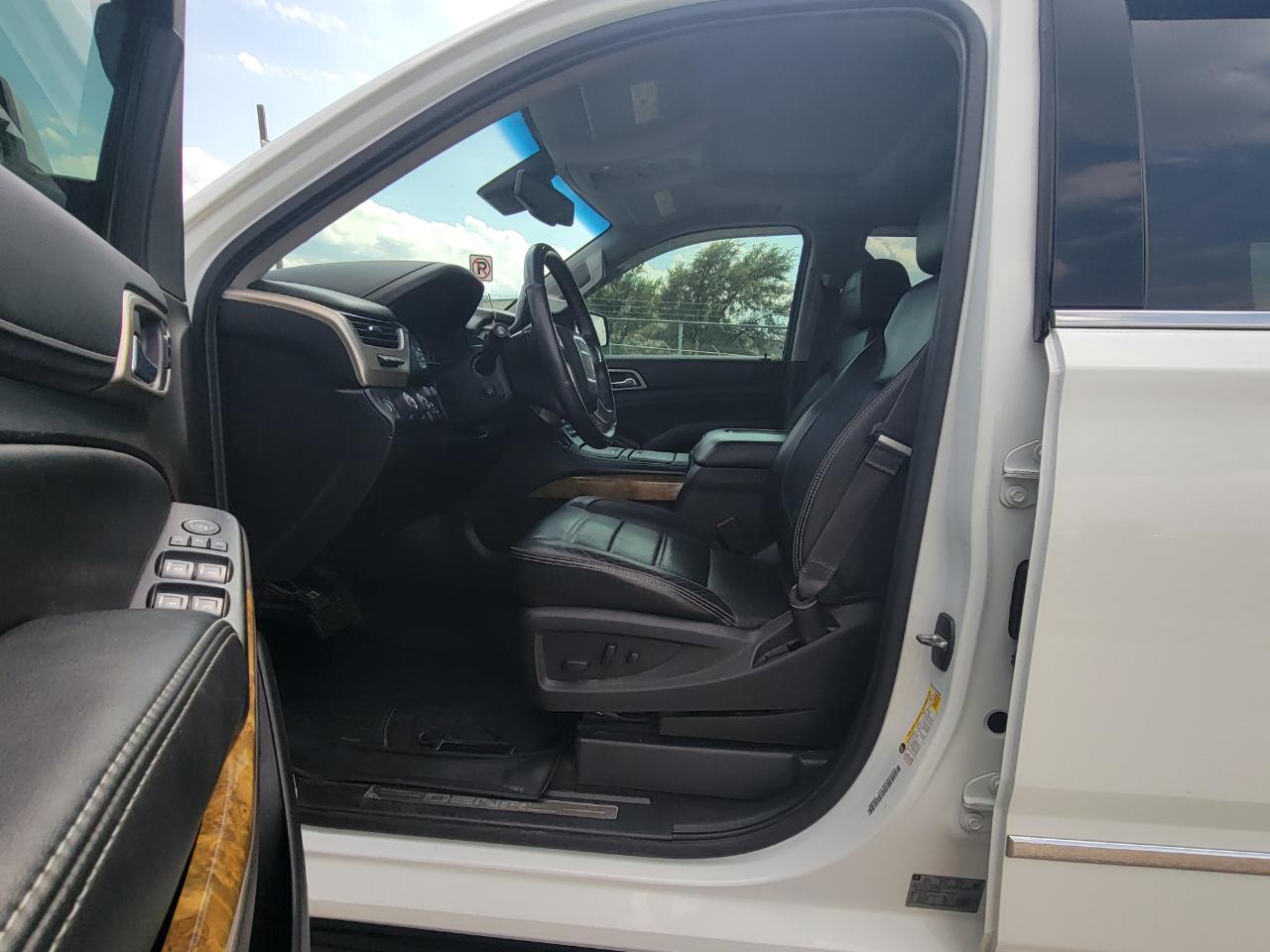 GMC Yukon 4WD 4dr Denali 2017