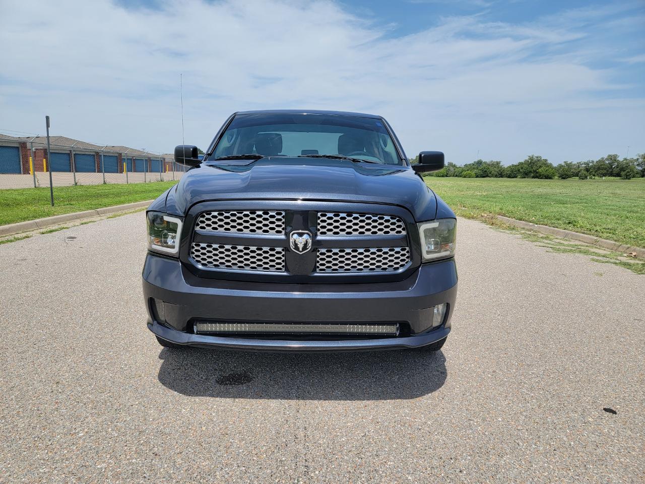 RAM 1500 4WD Quad Cab 140.5" Express 2014