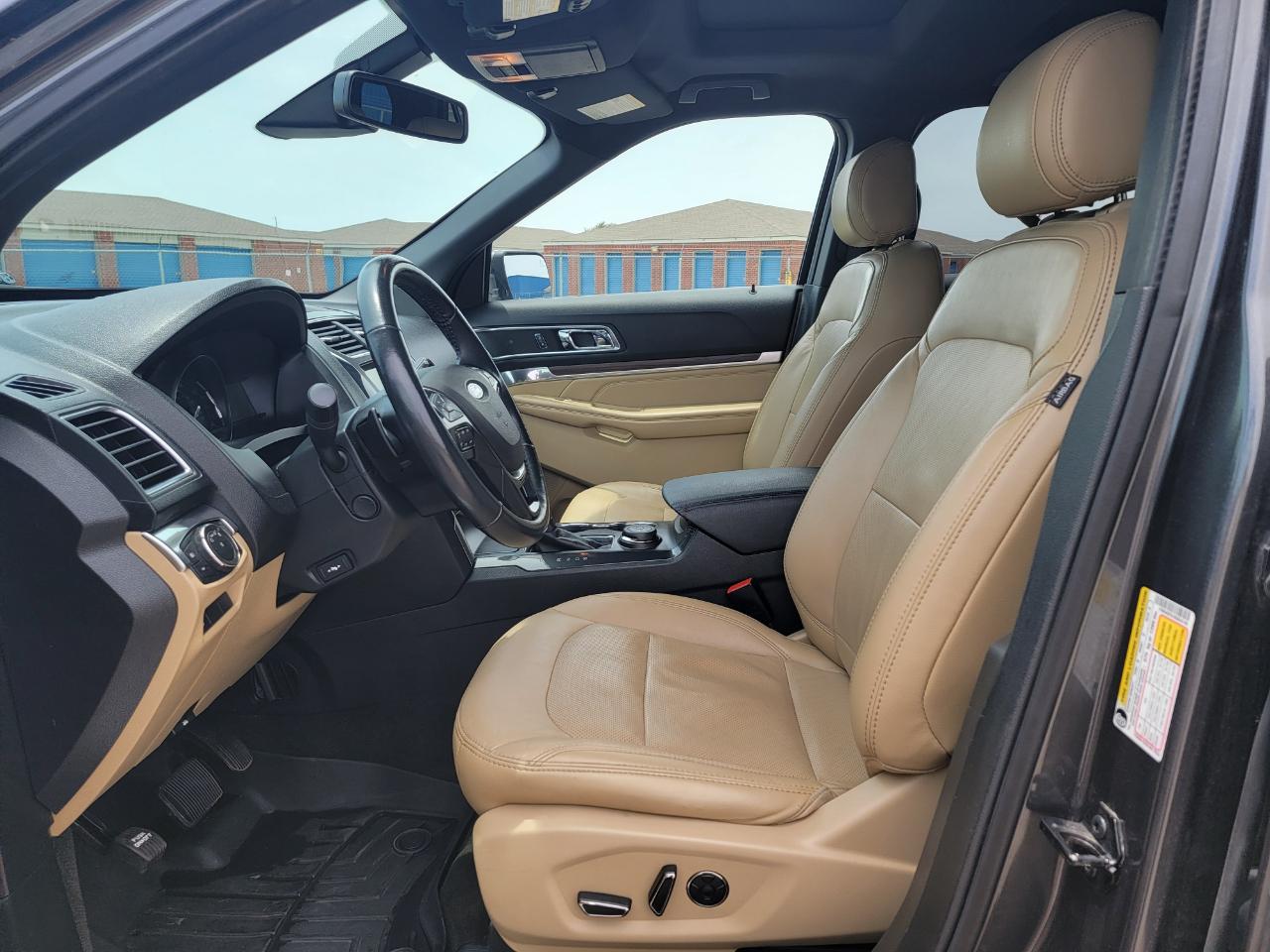 Ford Explorer Limited 4WD 2017