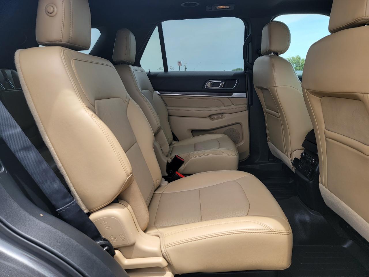 Ford Explorer Limited 4WD 2017