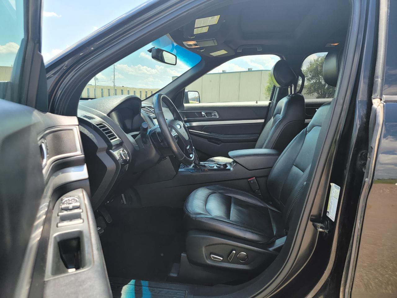 Ford Explorer XLT 4WD 2017