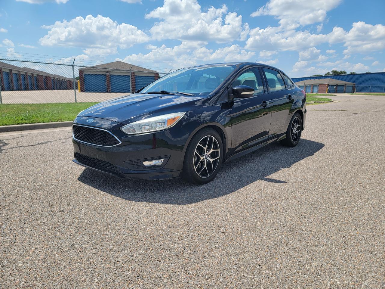 Ford Focus 4dr Sdn SE 2016