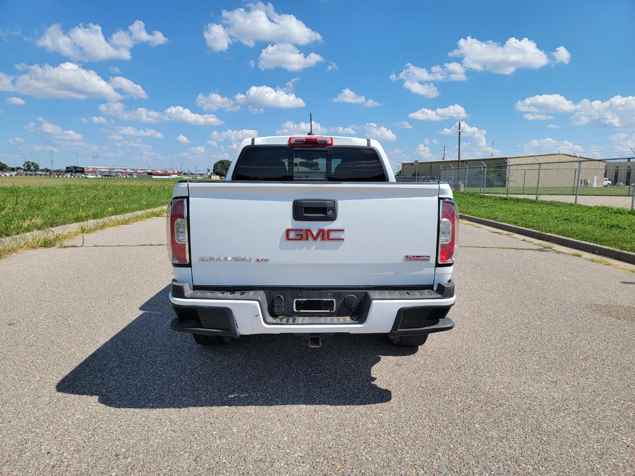 GMC Canyon 4WD Crew Cab 128.3" All Terrain w/Cloth 2018