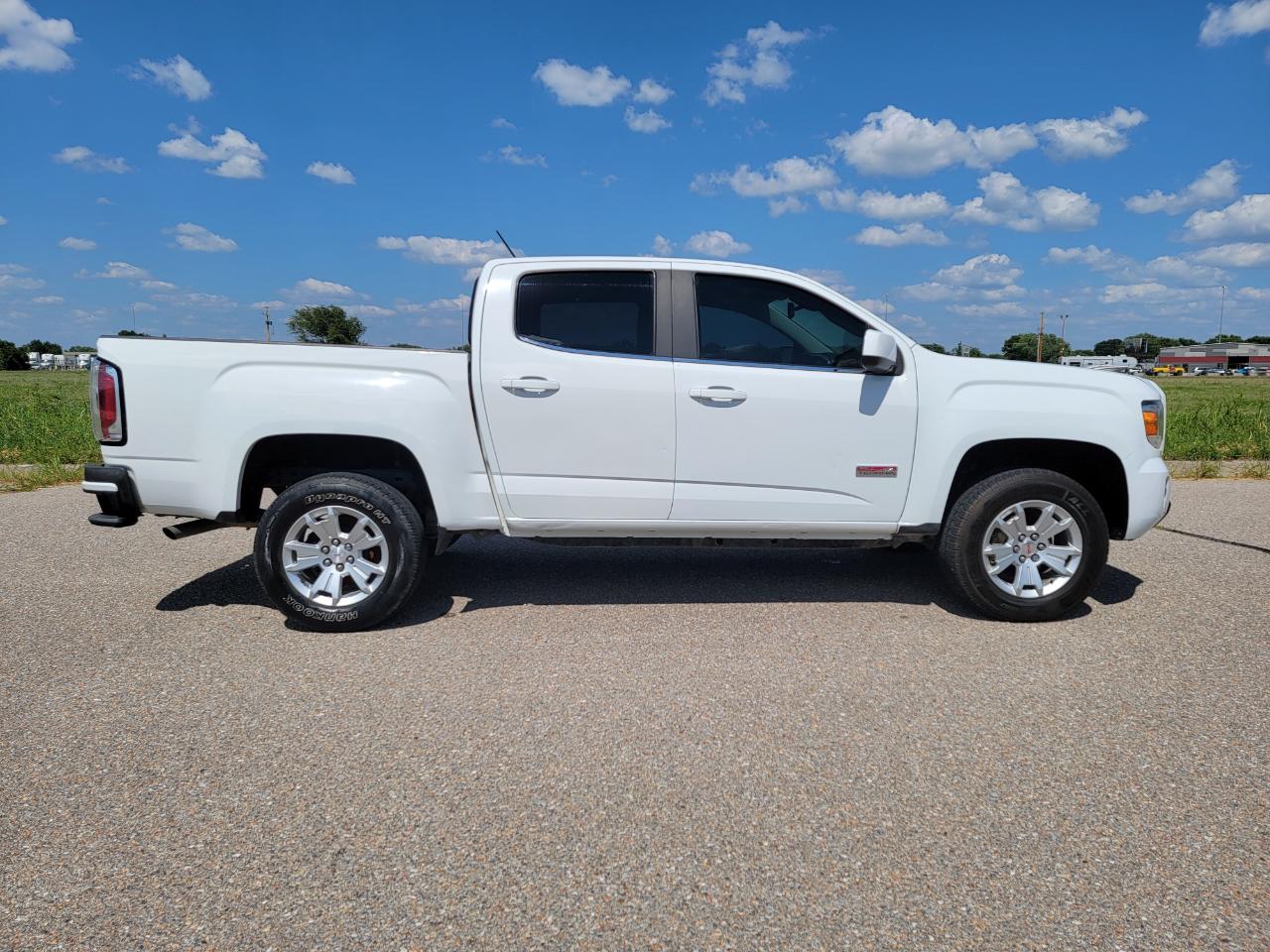 GMC Canyon 4WD Crew Cab 128.3" All Terrain w/Cloth 2018