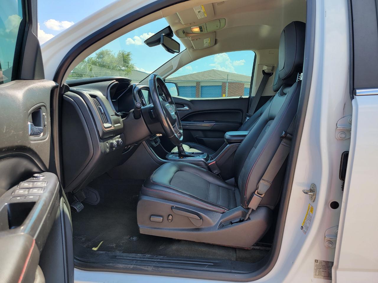 GMC Canyon 4WD Crew Cab 128.3" All Terrain w/Cloth 2018