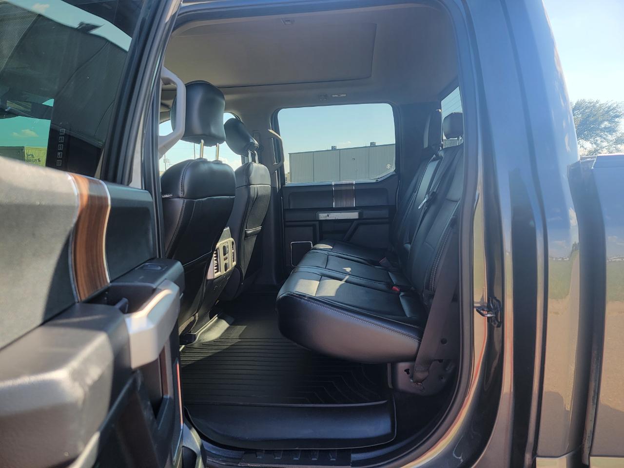 Ford F-150 4WD SuperCrew 145" King Ranch 2016
