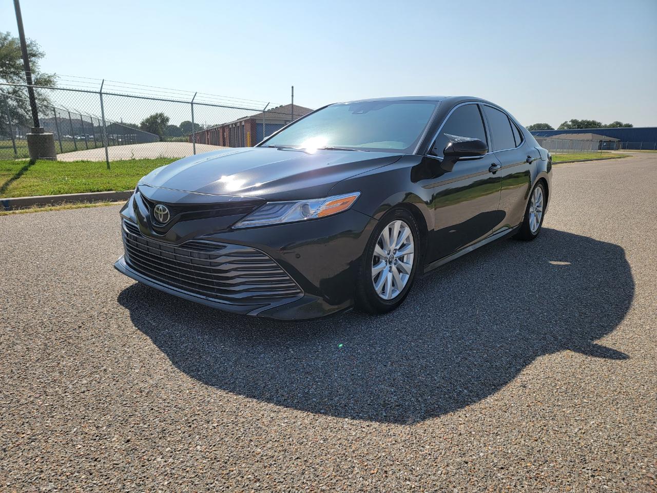 Toyota Camry XLE Auto (Natl) 2018
