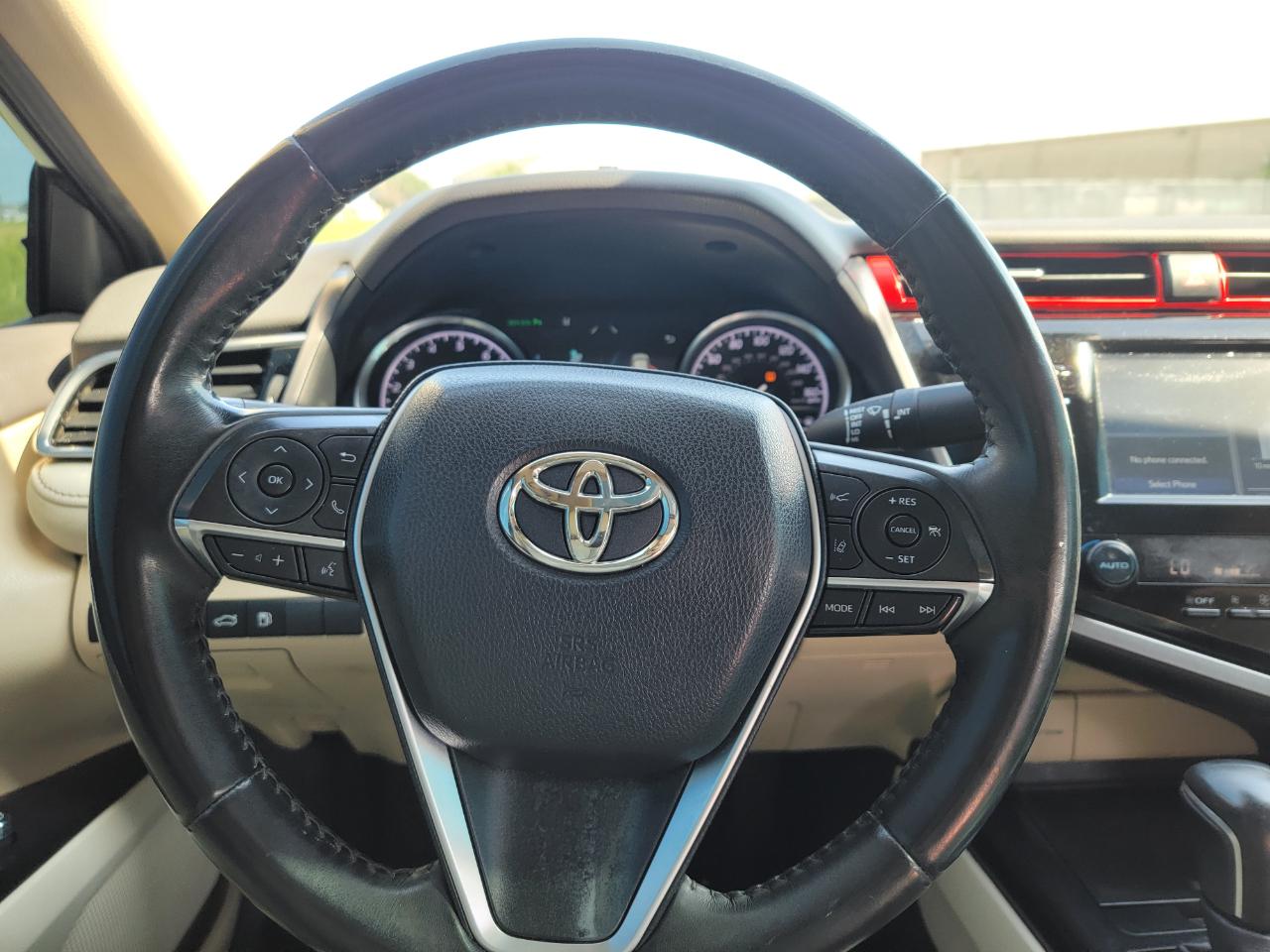 Toyota Camry XLE Auto (Natl) 2018