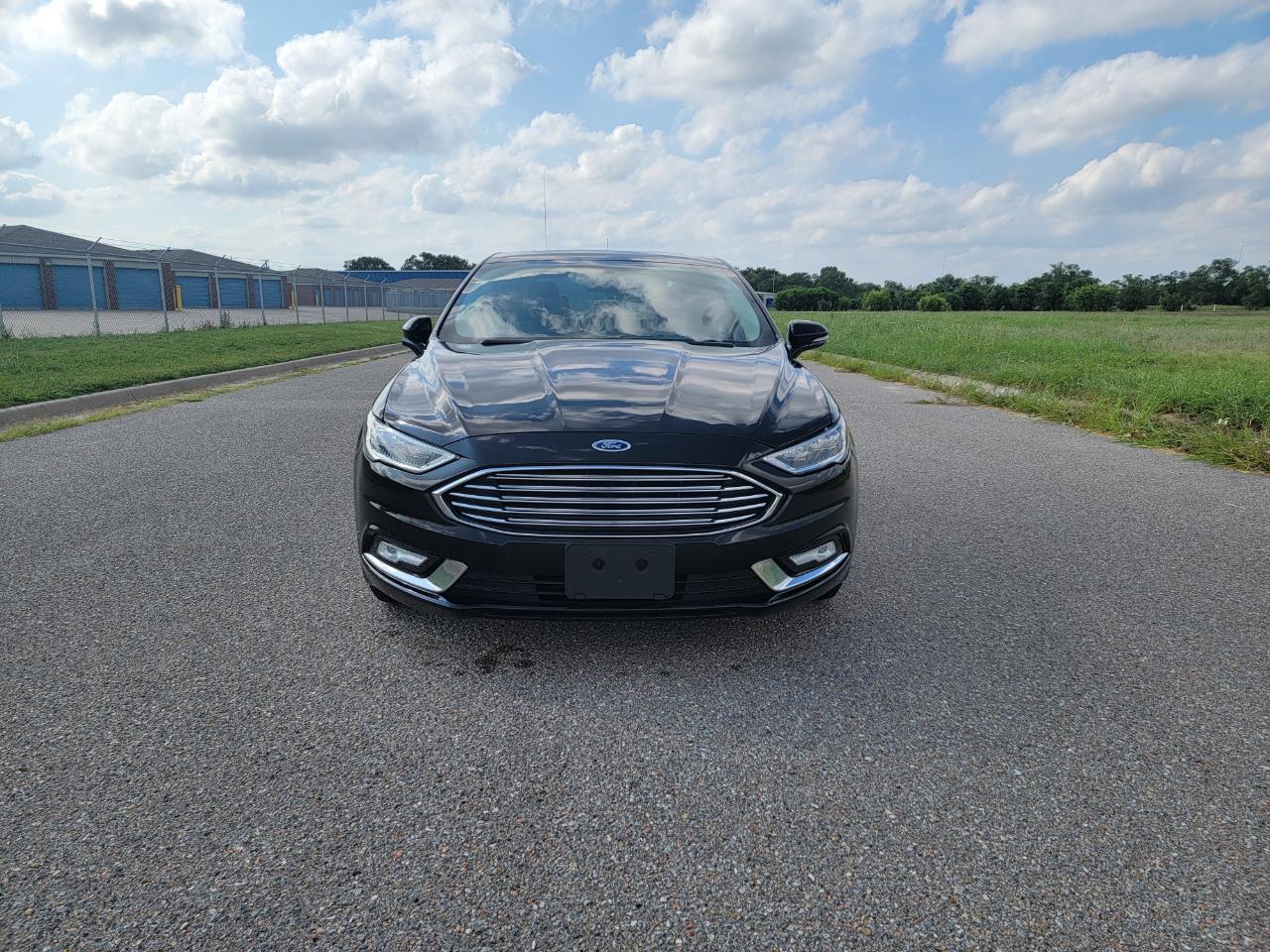 Ford Fusion Titanium FWD 2017
