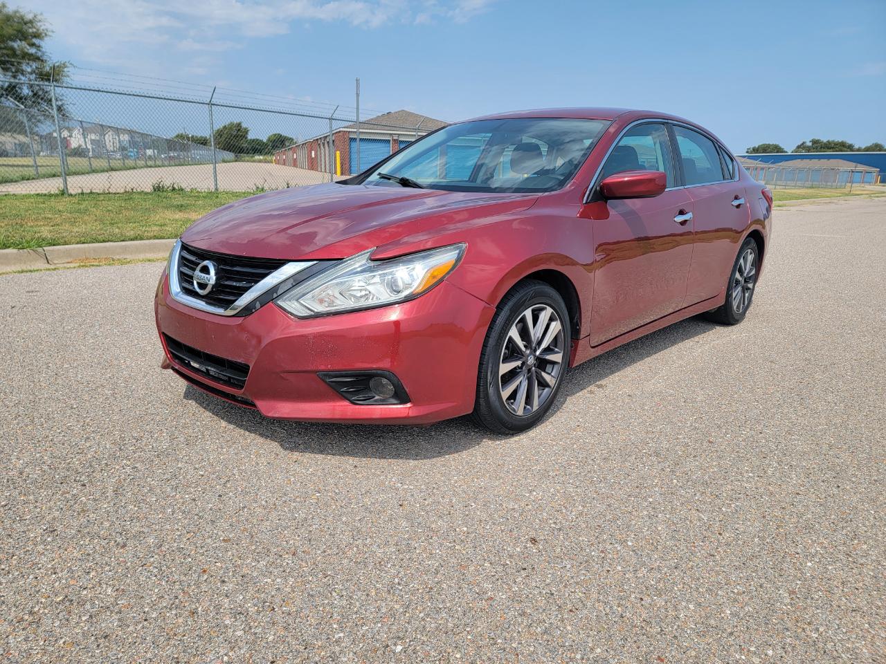 Nissan Altima 2.5 SV Sedan 2017