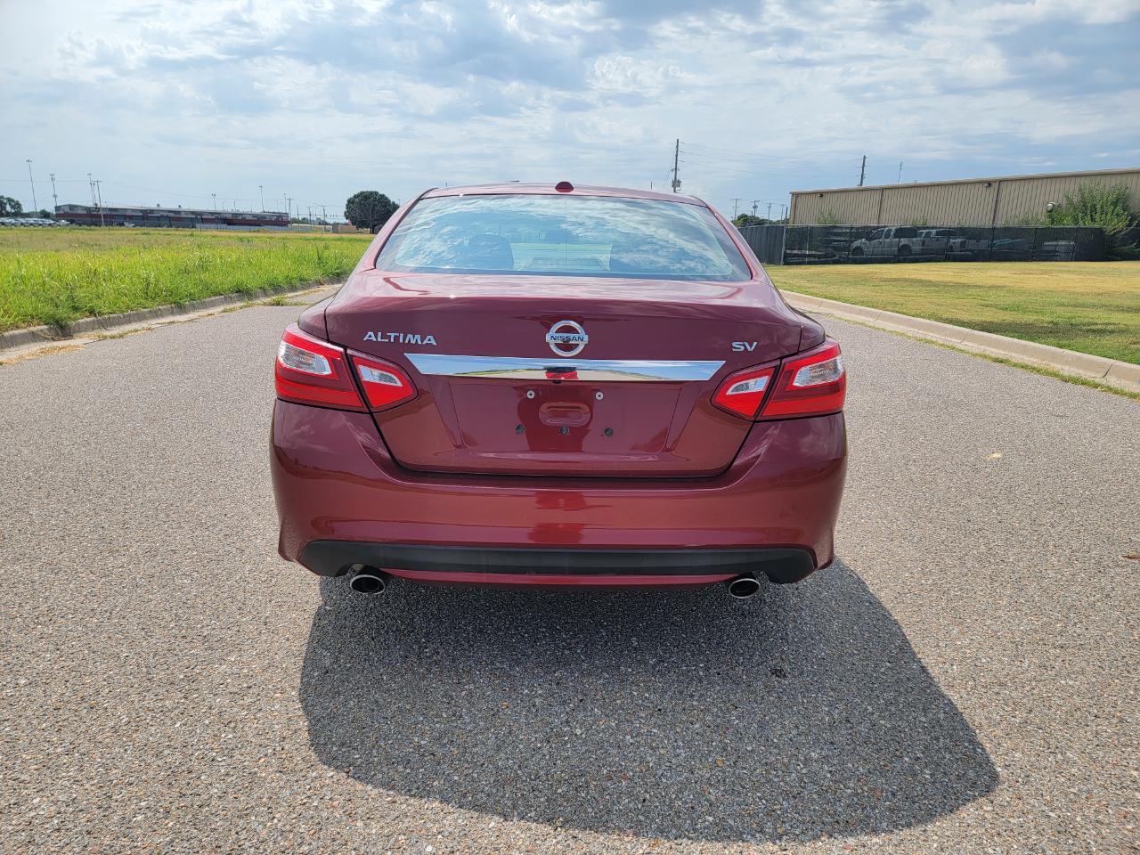 Nissan Altima 2.5 SV Sedan 2017