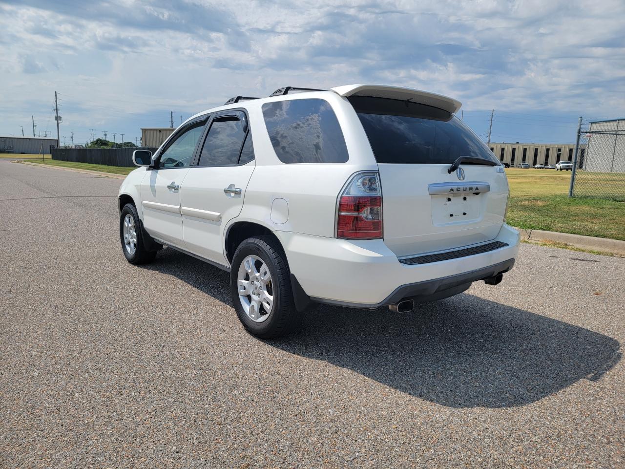 Acura MDX 4dr SUV AT Touring RES w/Navi 2005