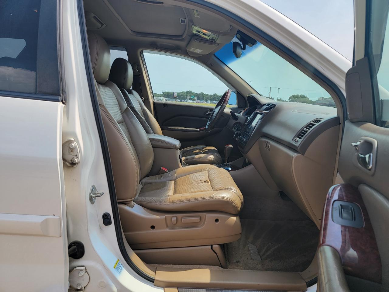 Acura MDX 4dr SUV AT Touring RES w/Navi 2005