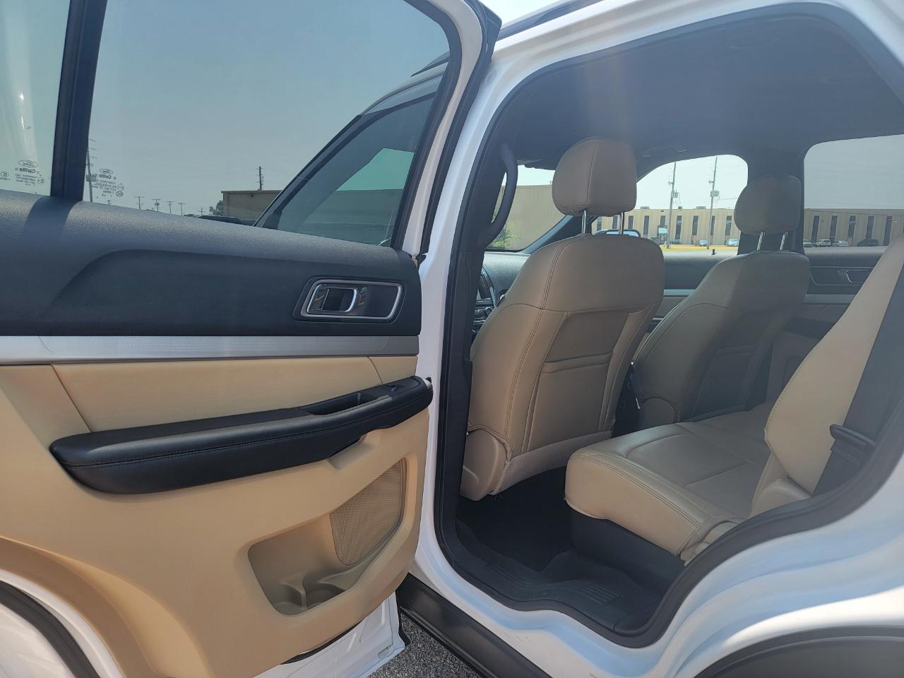 Ford Explorer XLT FWD 2017