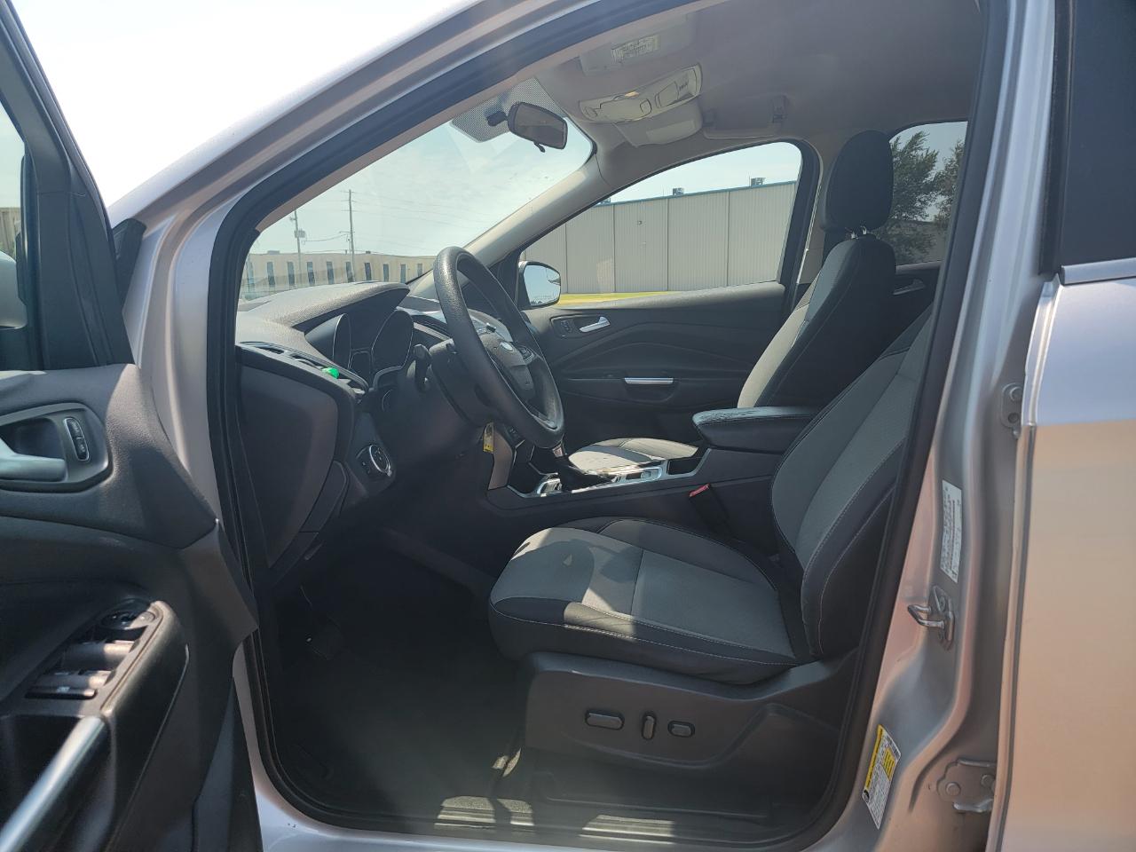 Ford Escape SE FWD 2017