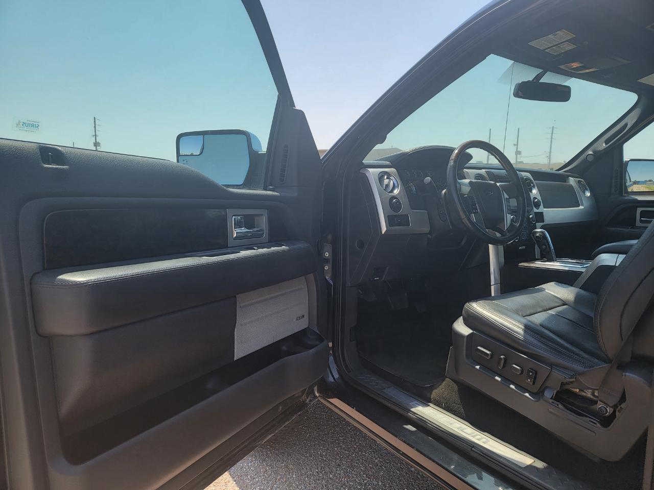 Ford F-150 4WD SuperCrew 145" King Ranch 2013