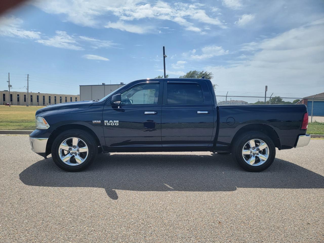 RAM 1500 2WD Crew Cab 140.5" Big Horn 2013