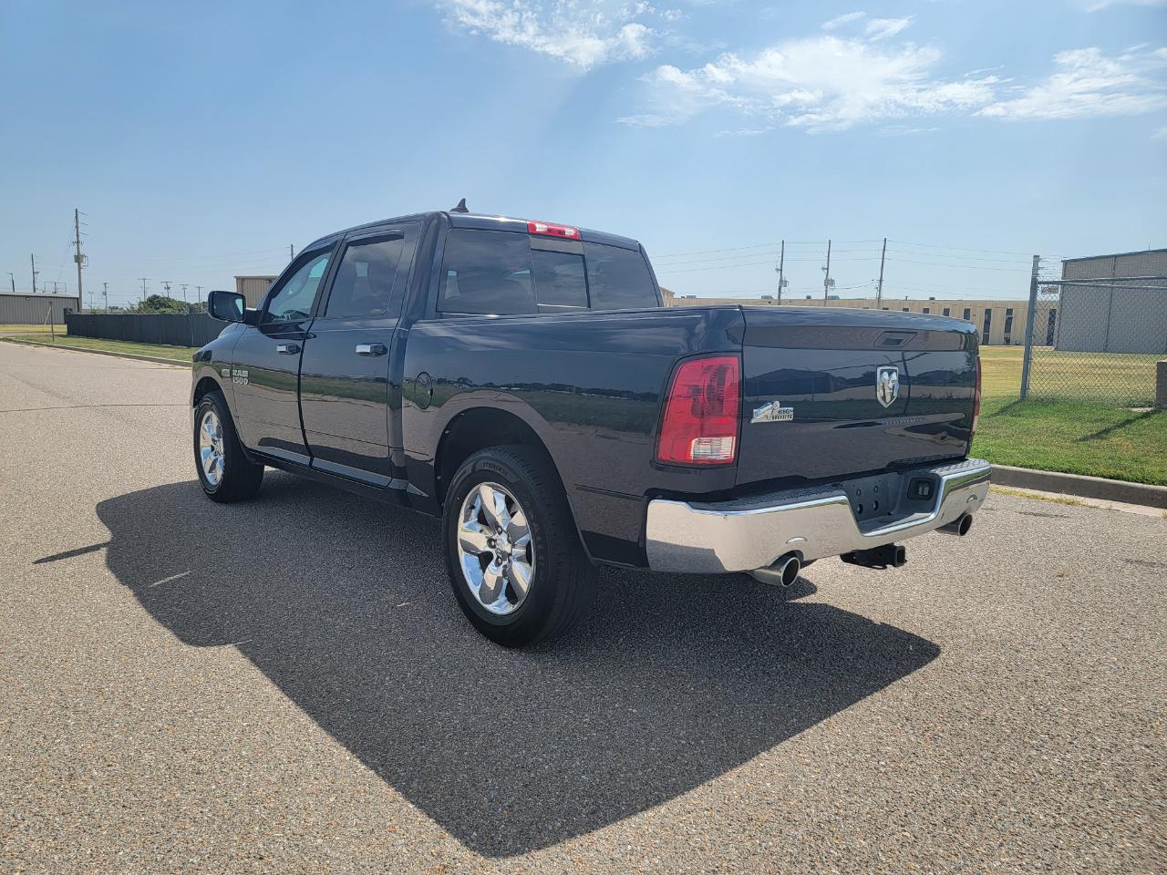 RAM 1500 2WD Crew Cab 140.5" Big Horn 2013
