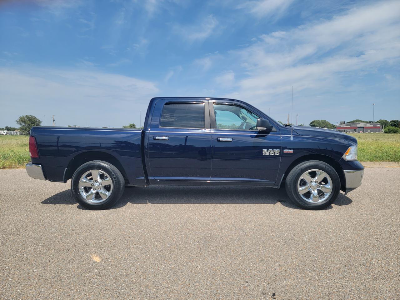 RAM 1500 2WD Crew Cab 140.5" Big Horn 2013