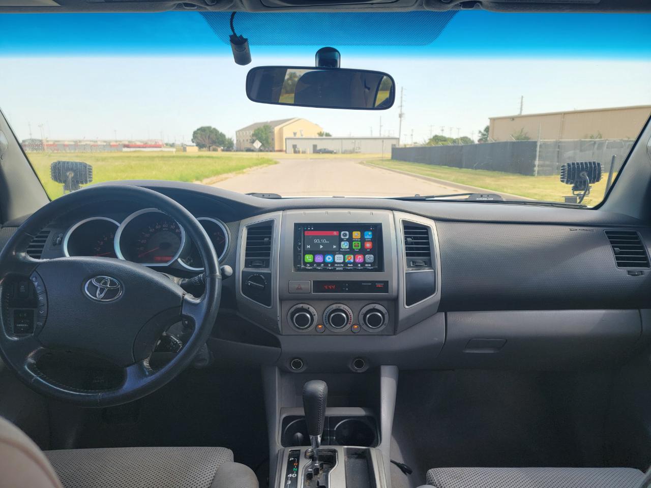 Toyota Tacoma 4WD Dbl V6 MT (Natl) 2008