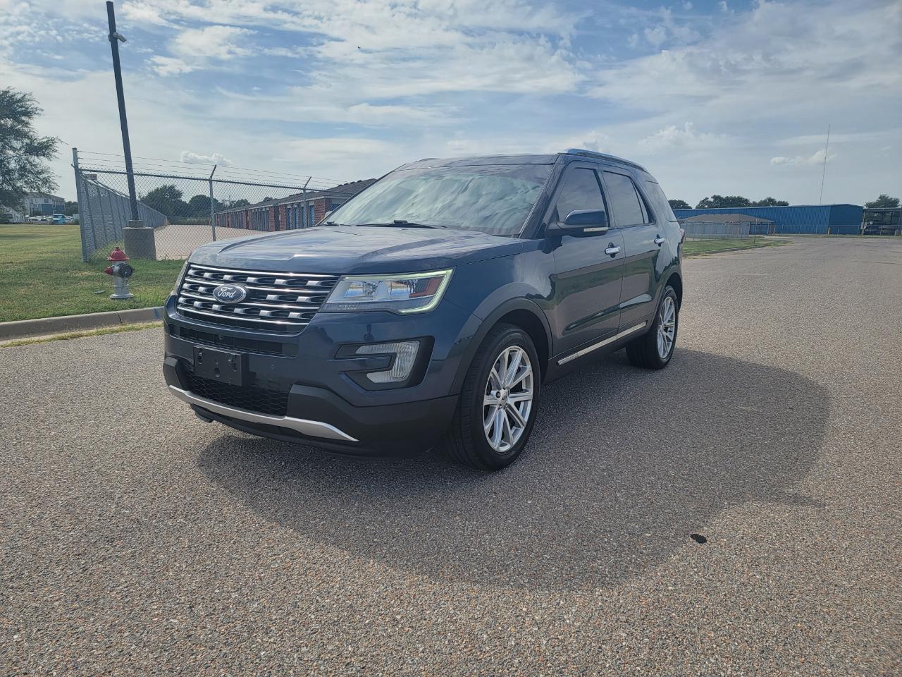 Ford Explorer Limited FWD 2017