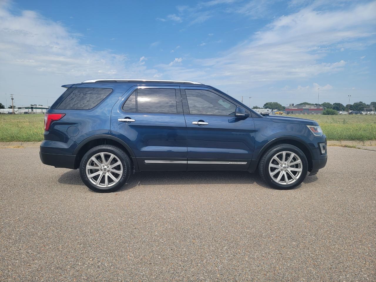 Ford Explorer Limited FWD 2017