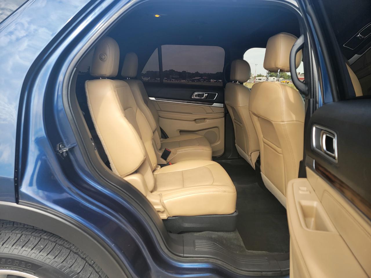 Ford Explorer Limited FWD 2017