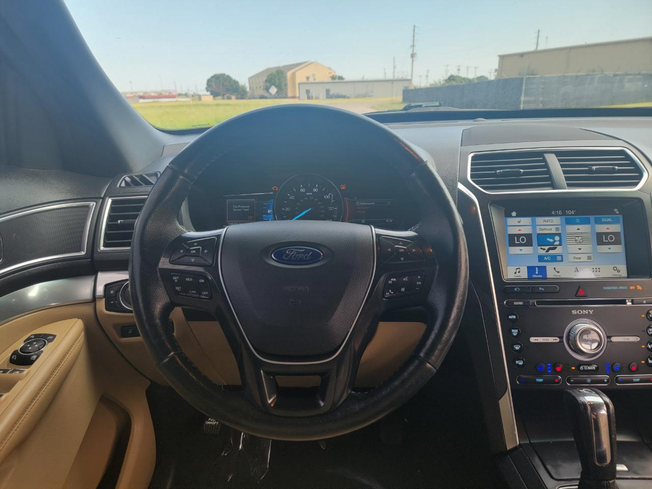 Ford Explorer Limited FWD 2017
