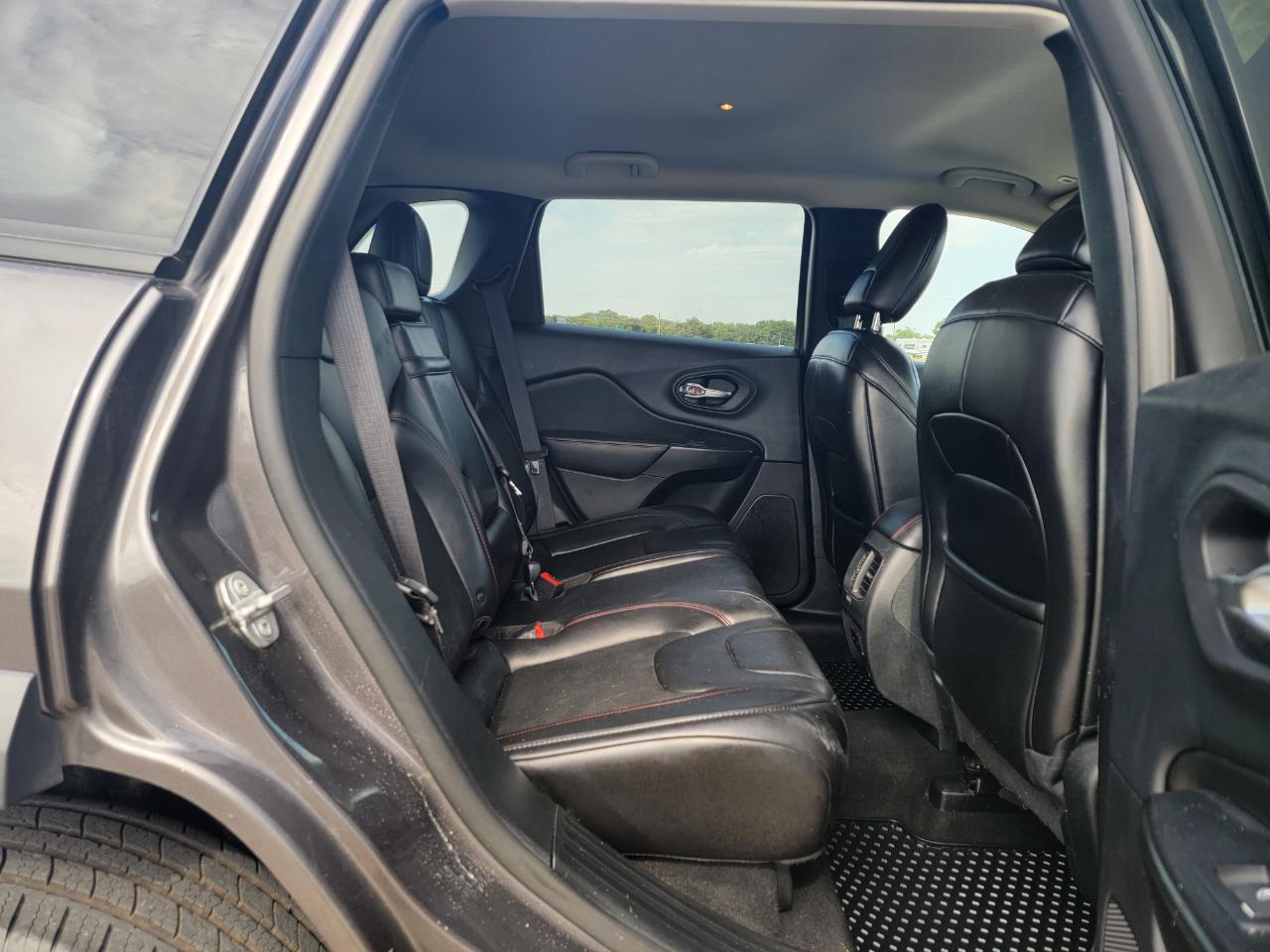 Jeep Cherokee Trailhawk 4x4 2019