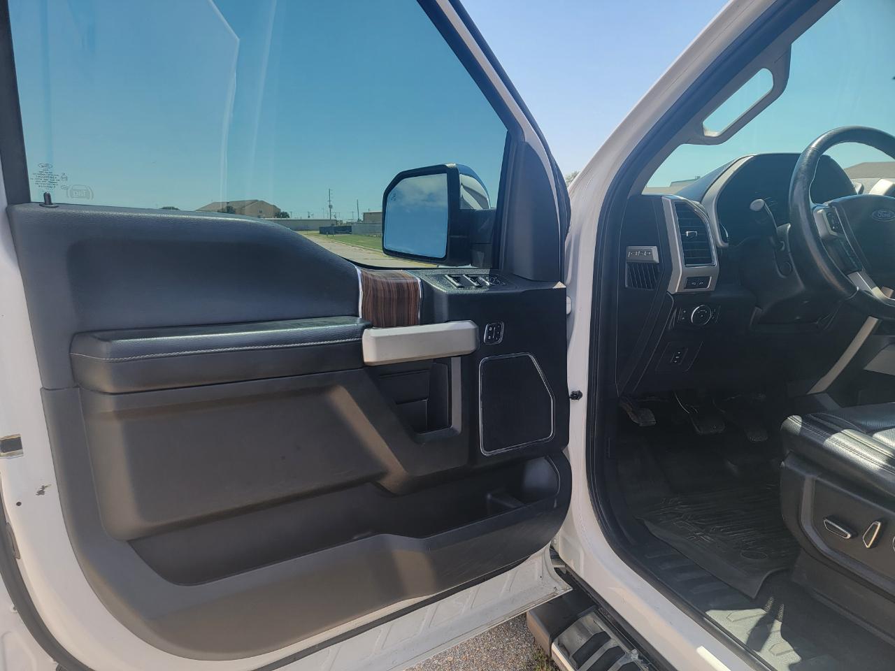 Ford F-150 King Ranch 4WD SuperCrew 5.5' Box 2017