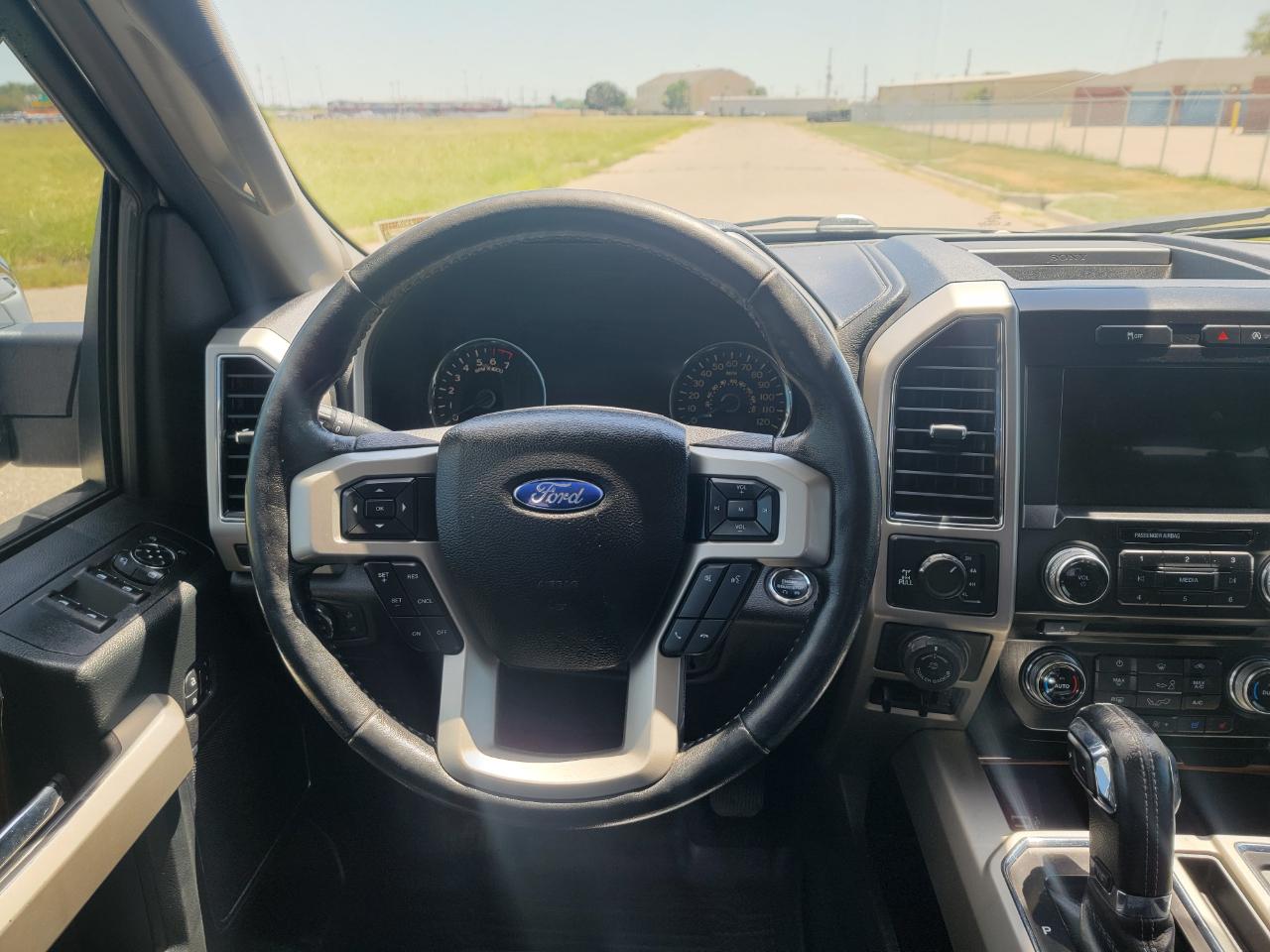 Ford F-150 King Ranch 4WD SuperCrew 5.5' Box 2017