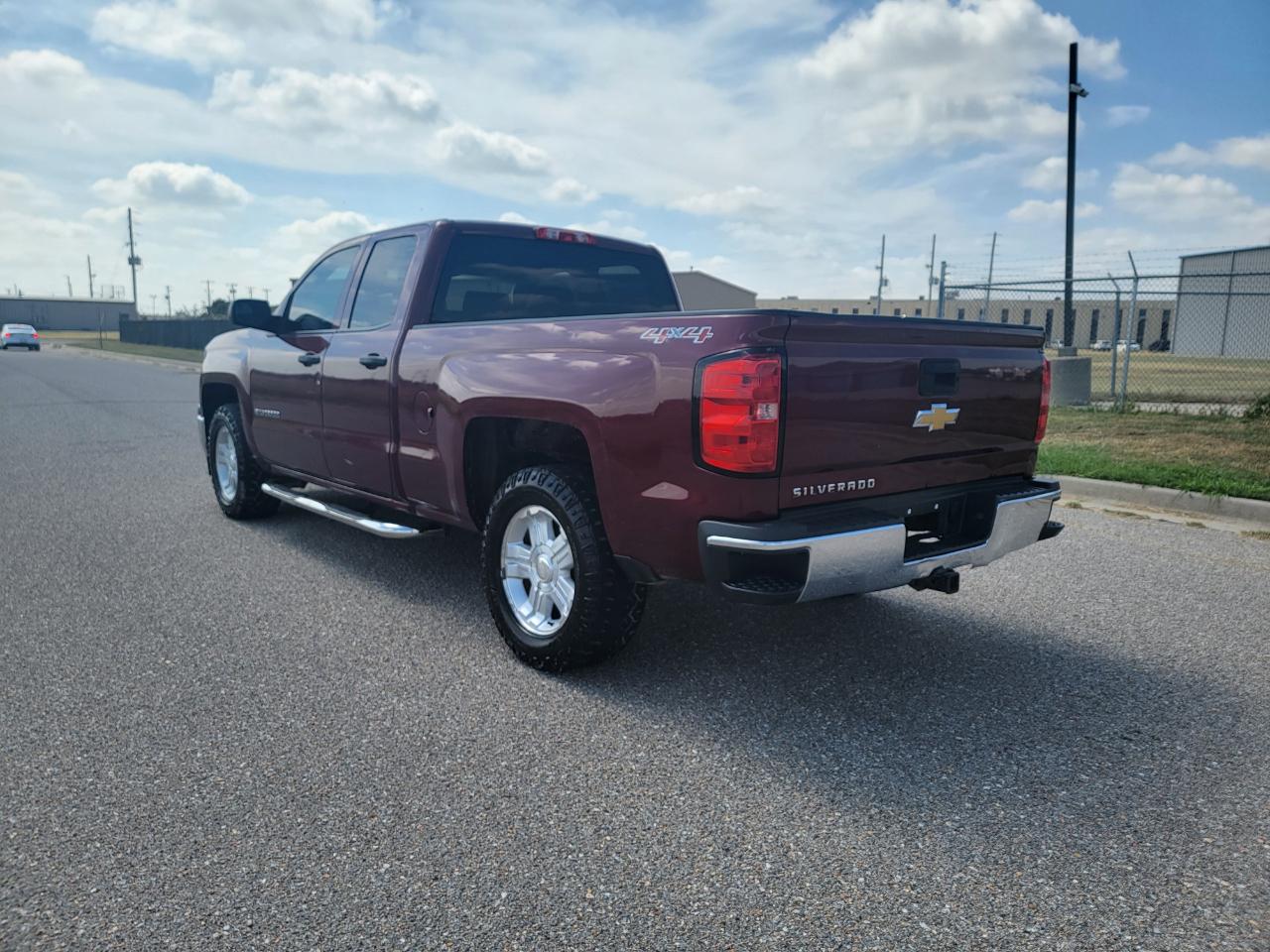 Chevrolet Silverado 1500 4WD Double Cab 143.5" LS 2015