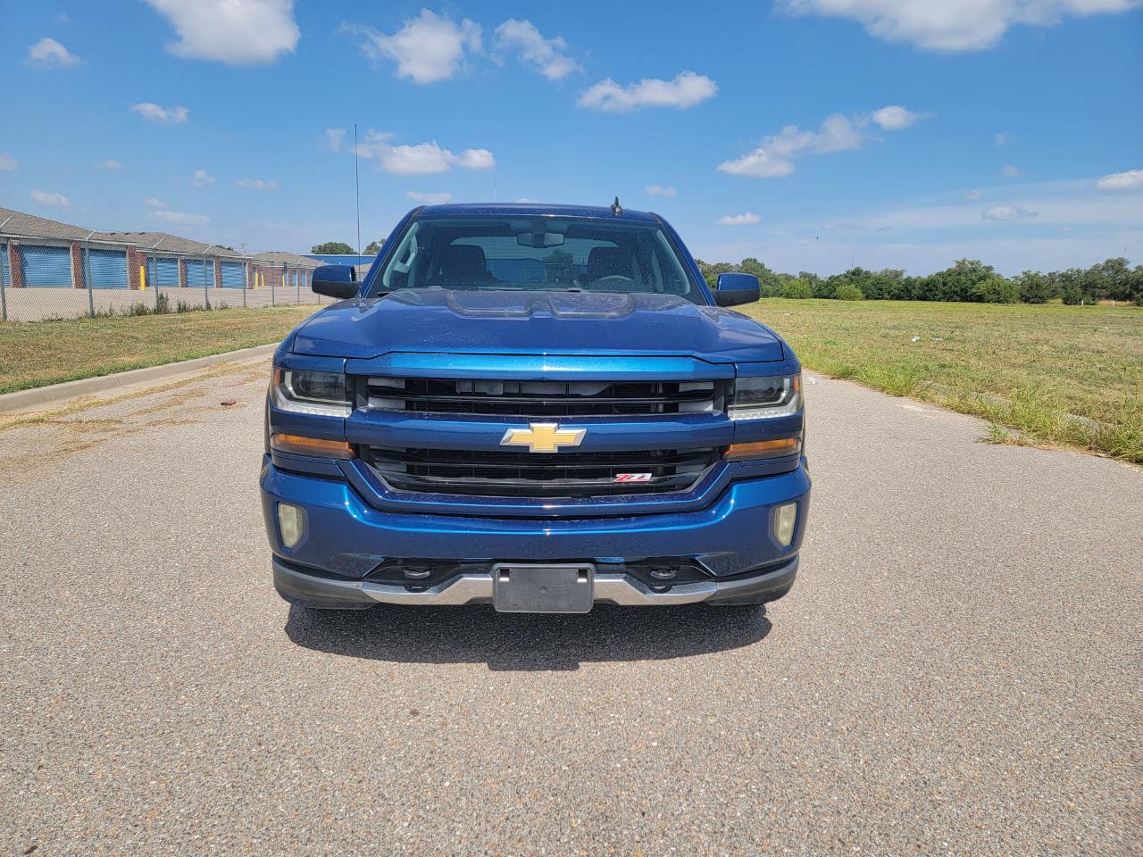 Chevrolet Silverado 1500 4WD Crew Cab 143.5" LT w/2LT 2016