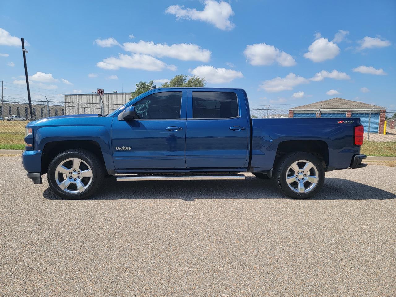 Chevrolet Silverado 1500 4WD Crew Cab 143.5" LT w/2LT 2016