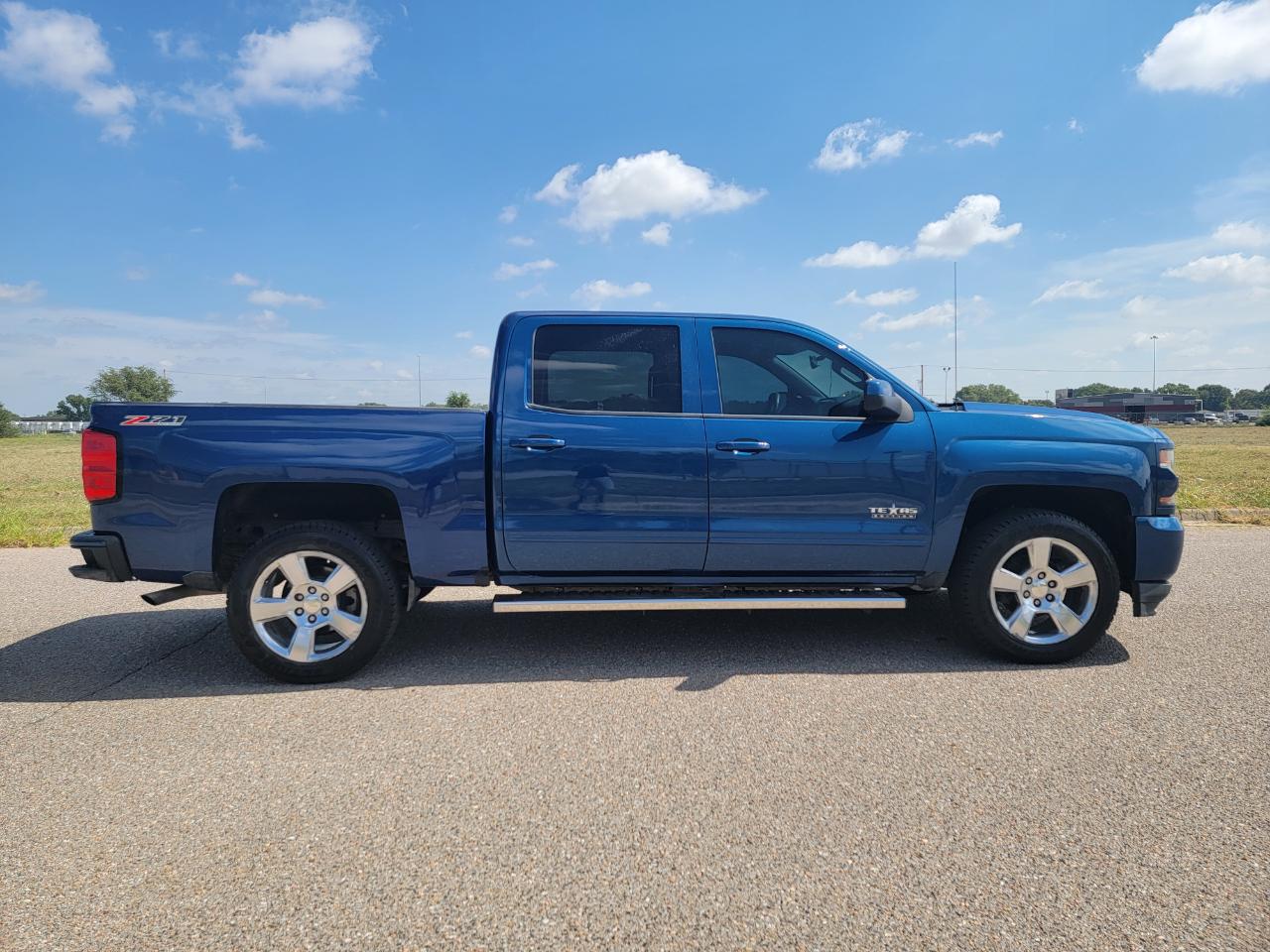 Chevrolet Silverado 1500 4WD Crew Cab 143.5" LT w/2LT 2016