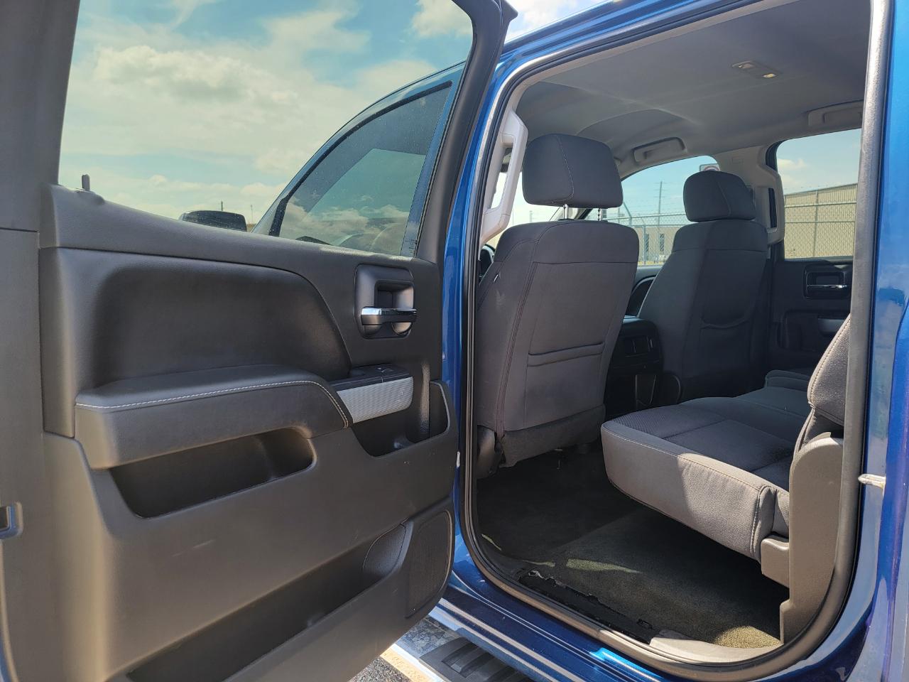 Chevrolet Silverado 1500 4WD Crew Cab 143.5" LT w/2LT 2016
