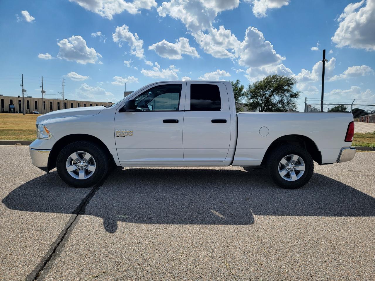 RAM 1500 Classic Tradesman 4x2 Quad Cab 6'4" Box 2020
