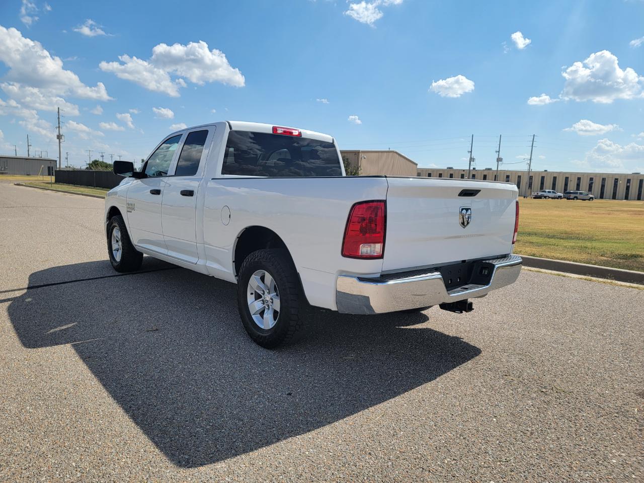 RAM 1500 Classic Tradesman 4x2 Quad Cab 6'4" Box 2020
