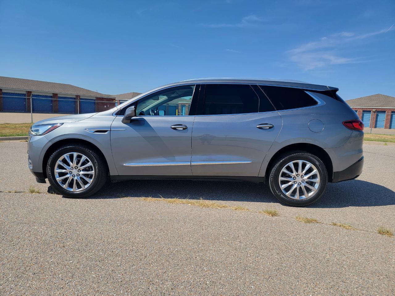 Buick Enclave AWD 4dr Essence 2021
