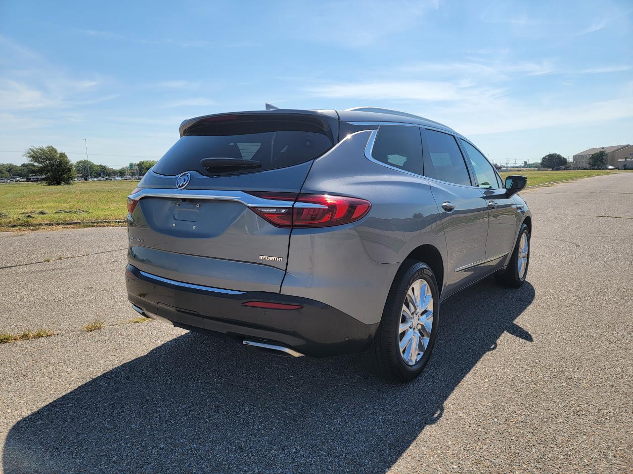 Buick Enclave AWD 4dr Essence 2021
