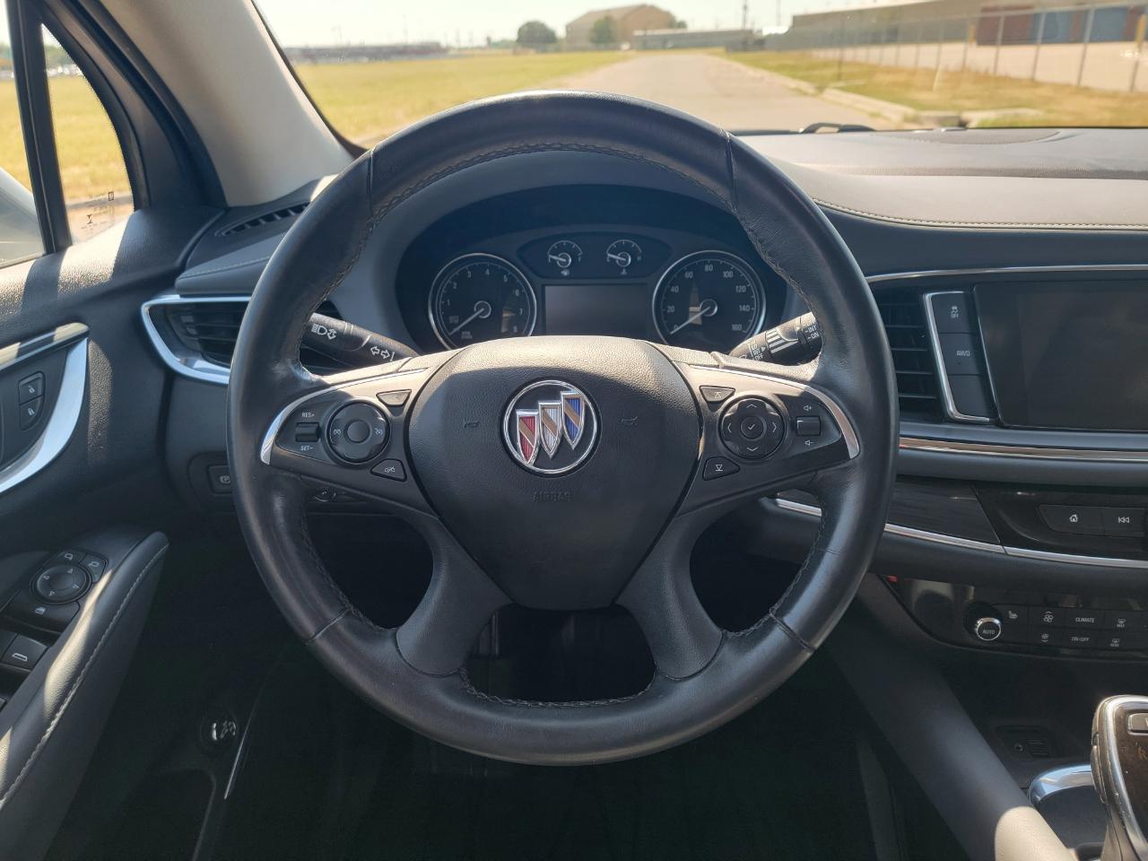 Buick Enclave AWD 4dr Essence 2021
