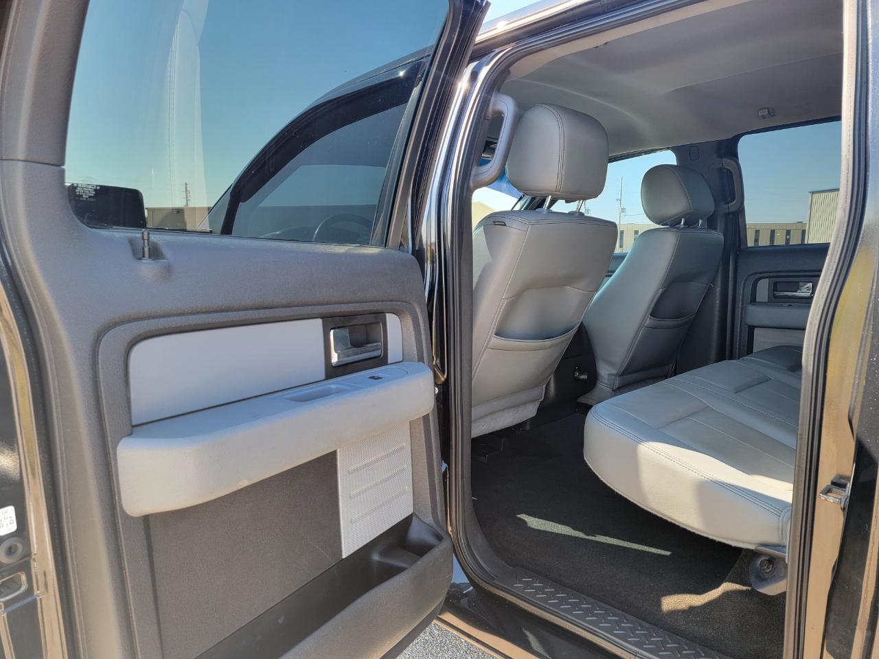 Ford F-150 4WD SuperCrew 145" King Ranch 2014
