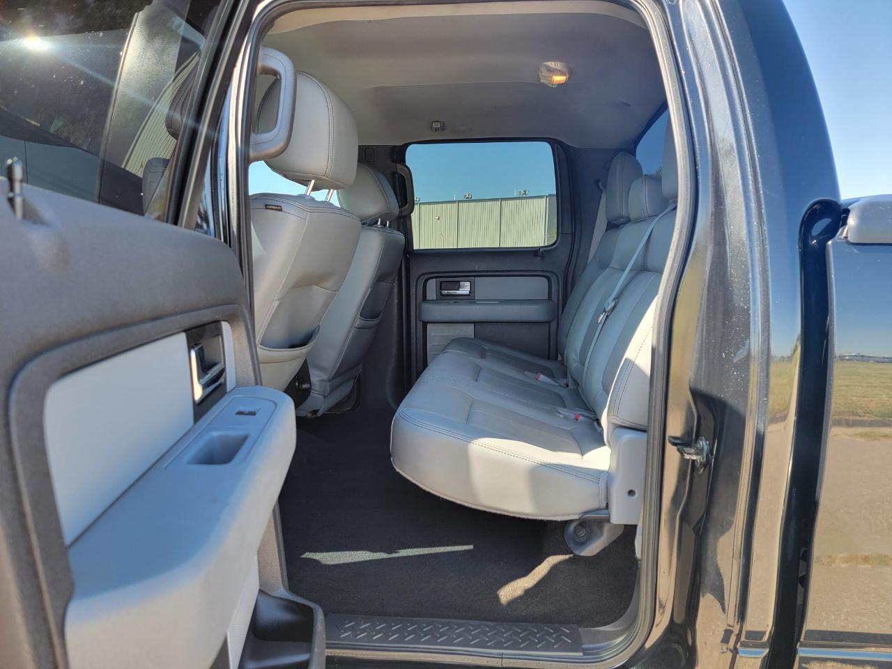 Ford F-150 4WD SuperCrew 145" King Ranch 2014