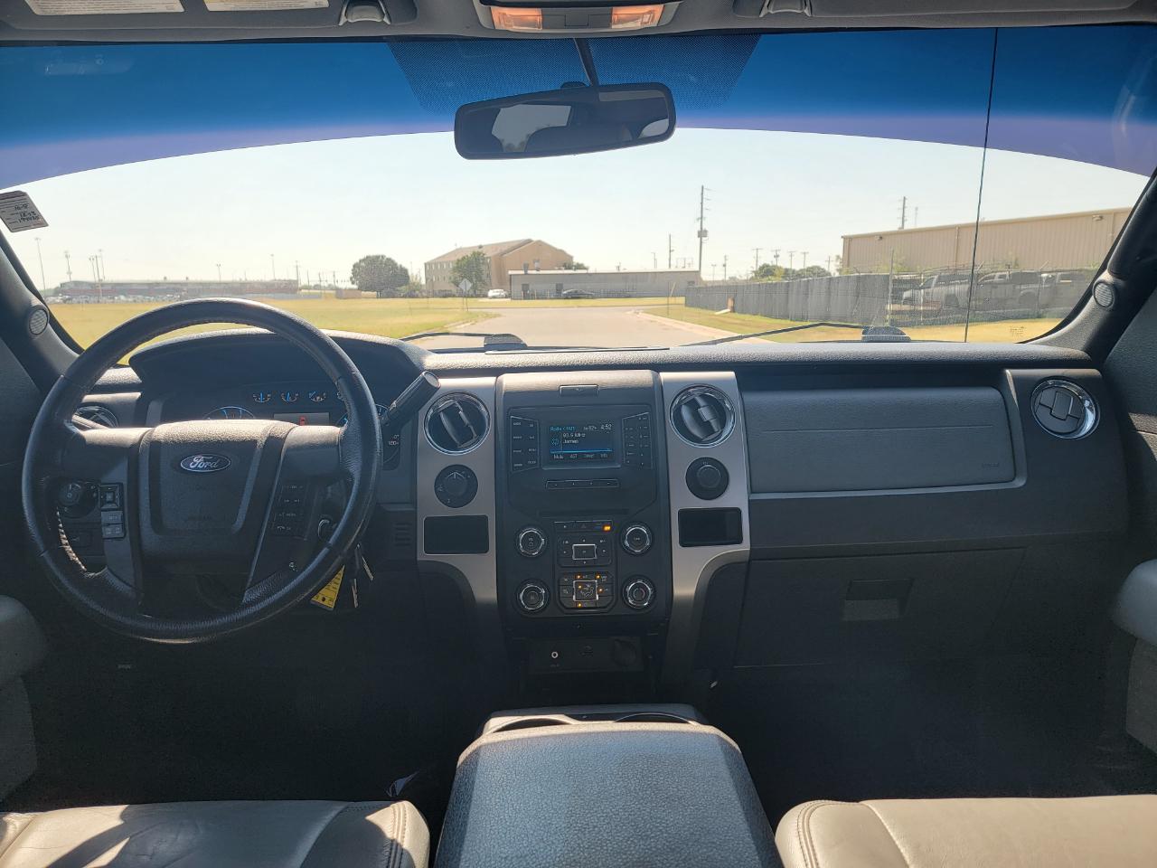 Ford F-150 4WD SuperCrew 145" King Ranch 2014